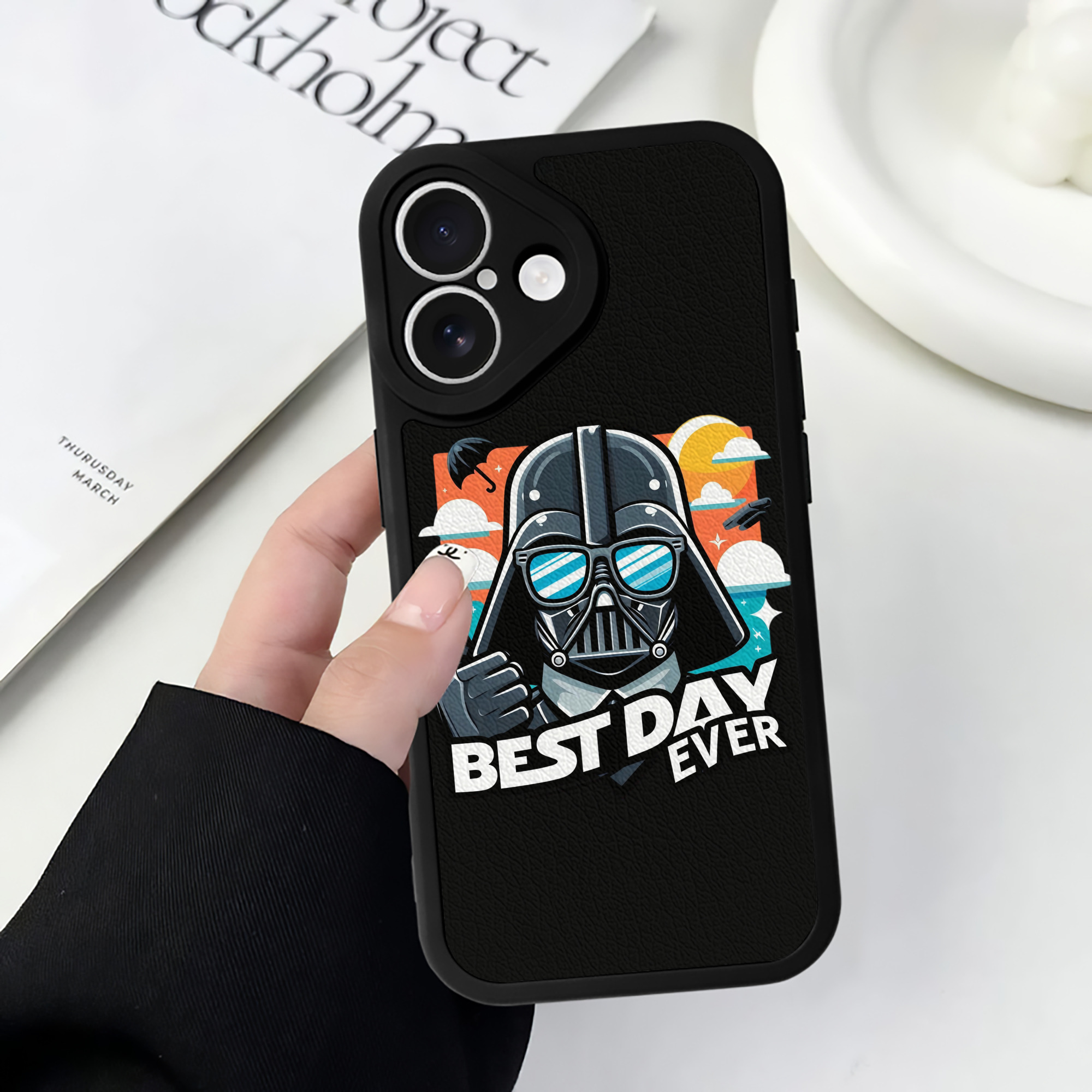 （画像用） スター・ウォーズ Star Wars 【iPhone 16シリーズ対応】シリコンスマホケース（レザー調） 材質：シリコン